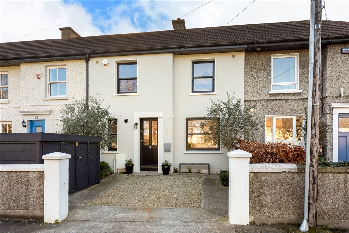 Oliver Plunkett Avenue, 37, Monkstown, County Dublin