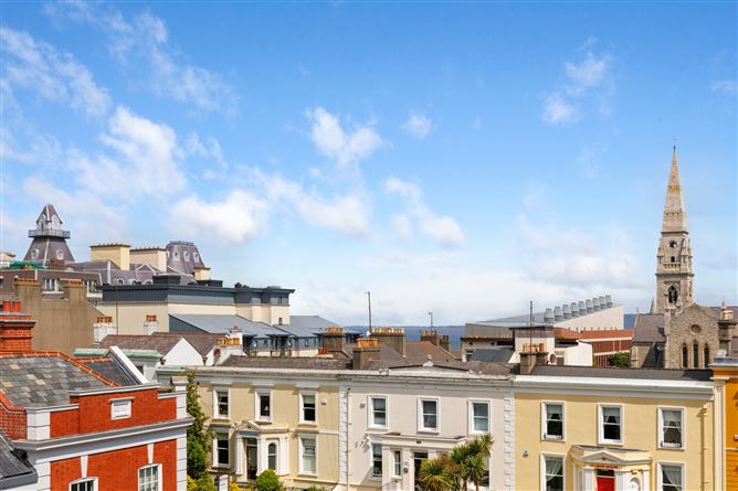 14 Brook House, Corrig Avenue, Dun Laoghaire, Co. Dublin