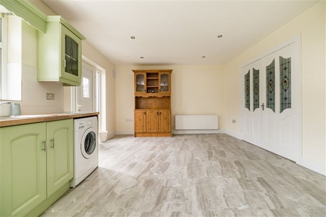 30 Westwood Grove, Clara, Co. Offaly