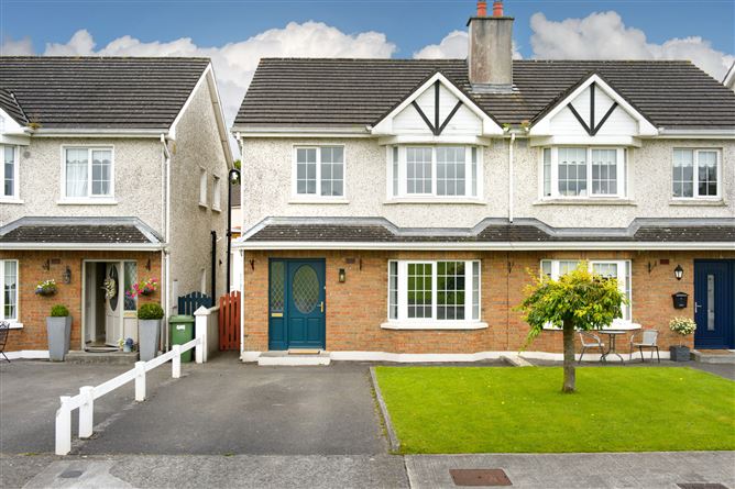 30 Westwood Grove, Clara, Co. Offaly