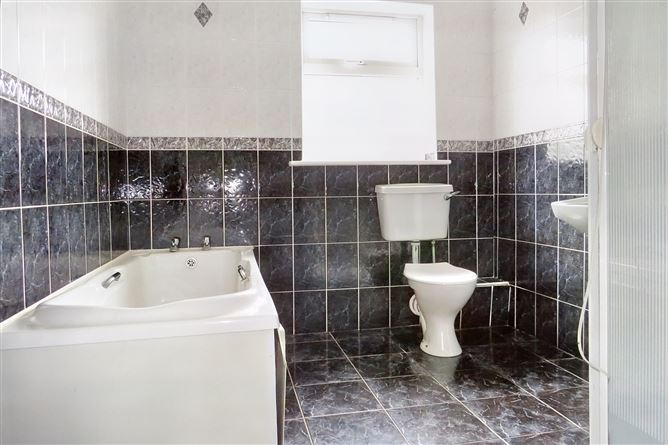 38 Highfield, Newtownshandrum, Charleville, Co. Cork