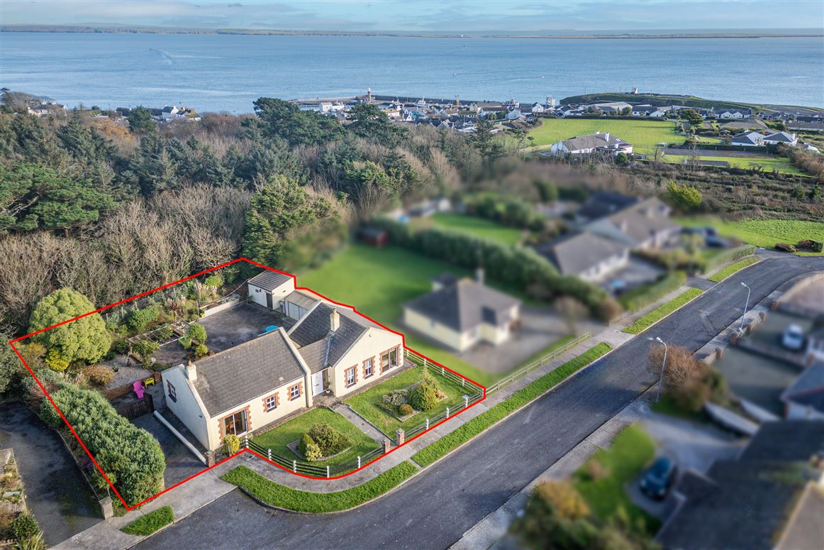 4 Pine Hill, Dunmore East, Waterford