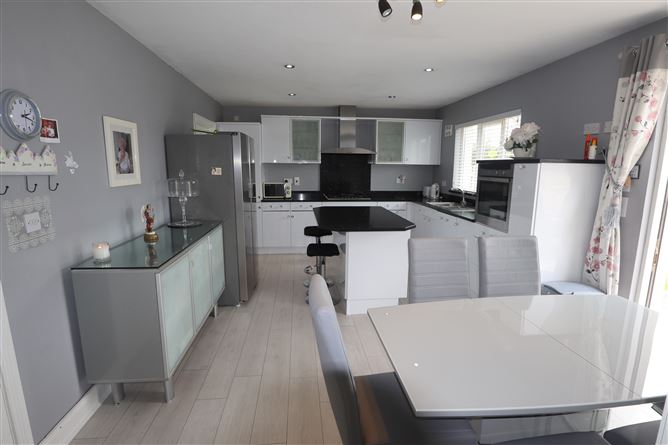 17 Castlemartin Avenue, Castlemartin, Bettystown, Meath