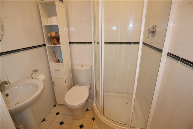17 Castlemartin Avenue, Castlemartin, Bettystown, Meath