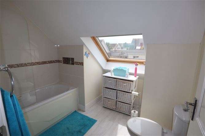17 Castlemartin Avenue, Castlemartin, Bettystown, Meath