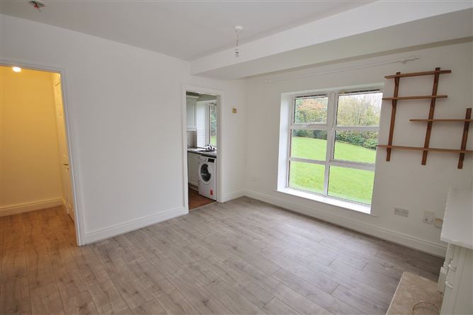 Apt 5 The Steeples, Saint Laurence Road, Chapelizod, Dublin 20