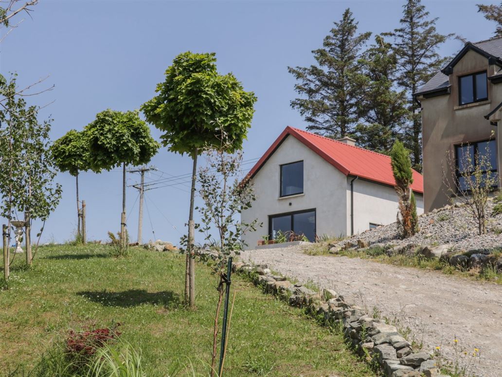 The Ring Fort Lodge,Vacation Rental in Donegal, Ireland