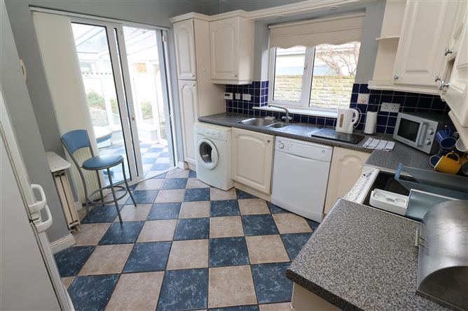 27 The Maples, Bettystown, Meath