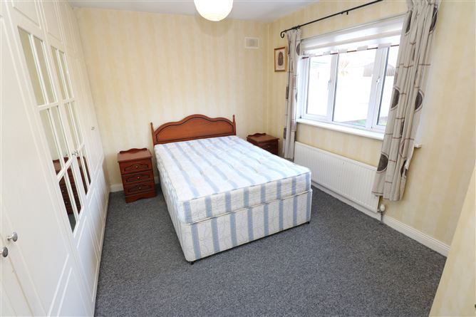 27 The Maples, Bettystown, Meath