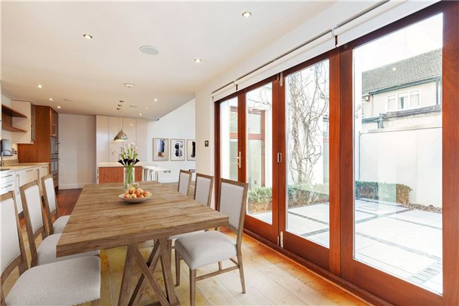 27 Bellevue Park, Booterstown, Co. Dublin