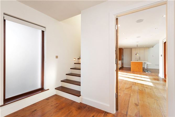 27 Bellevue Park, Booterstown, Co. Dublin