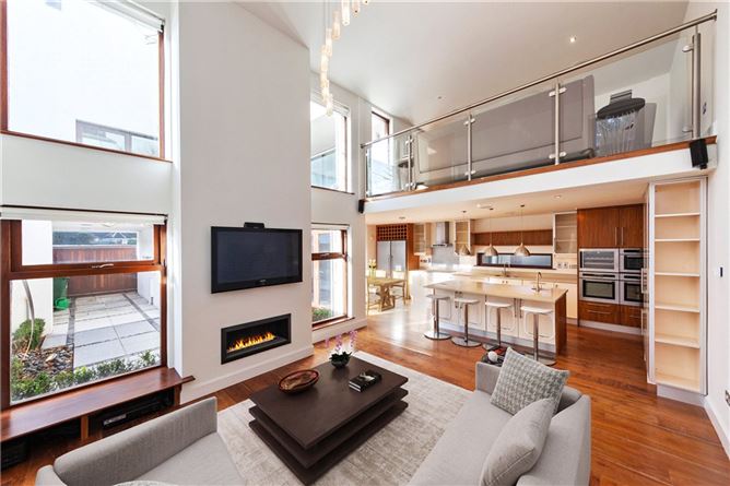 27 Bellevue Park, Booterstown, Co. Dublin