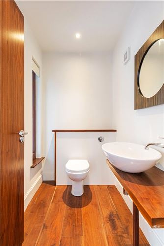 27 Bellevue Park, Booterstown, Co. Dublin