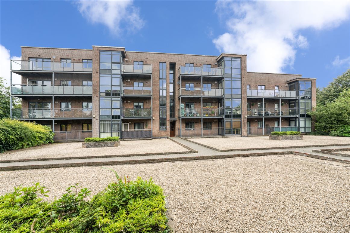 3 Shalimar, Clondalkin, Dublin 22.