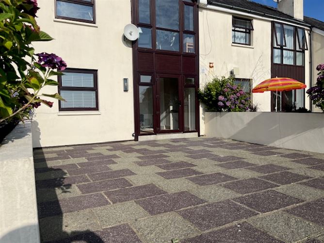 Photo 23 of 26 — 28 The Moorings, Colla Road, Schull,   West Cork