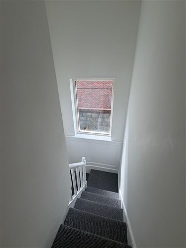 Photo 11 of 18 — 4 Fairgreen Row, Dundalk, Louth