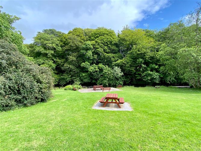 Liscard House, Carrowmanagh, Oughterard, Galway