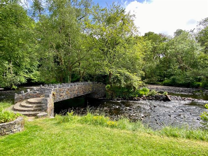 Liscard House, Carrowmanagh, Oughterard, Galway