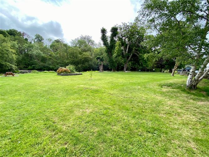 Liscard House, Carrowmanagh, Oughterard, Galway