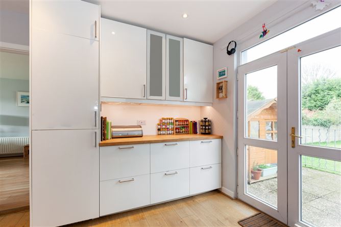 64 Glencarraig, Sutton, D13, Sutton,   Dublin 13
