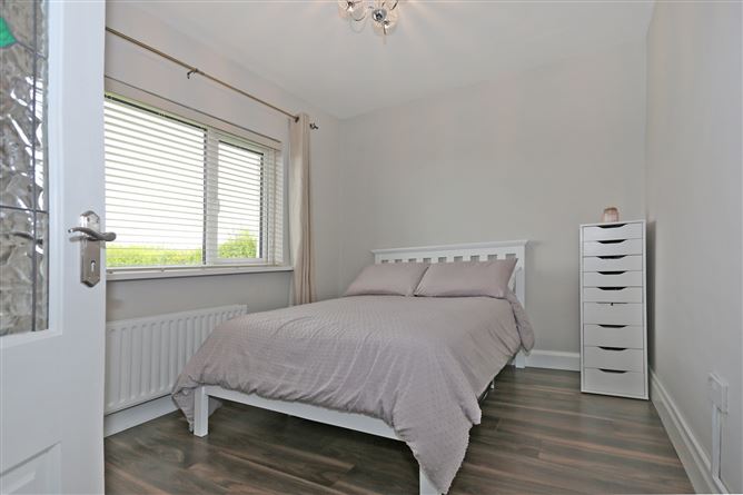 28A Parkroe Heights, Ardnacrusha, Co. Clare