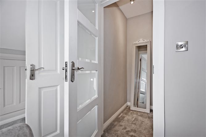 28A Parkroe Heights, Ardnacrusha, Co. Clare