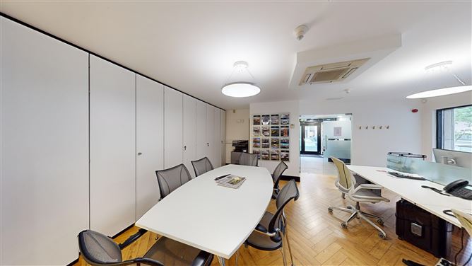 41 Forbes Quay, Grand Canal Dk, Dublin 2
