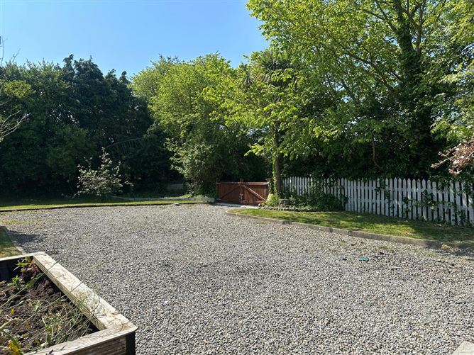 "Ross Lyng Cottage", Ford of Lyng, Rosslare Strand, Wexford