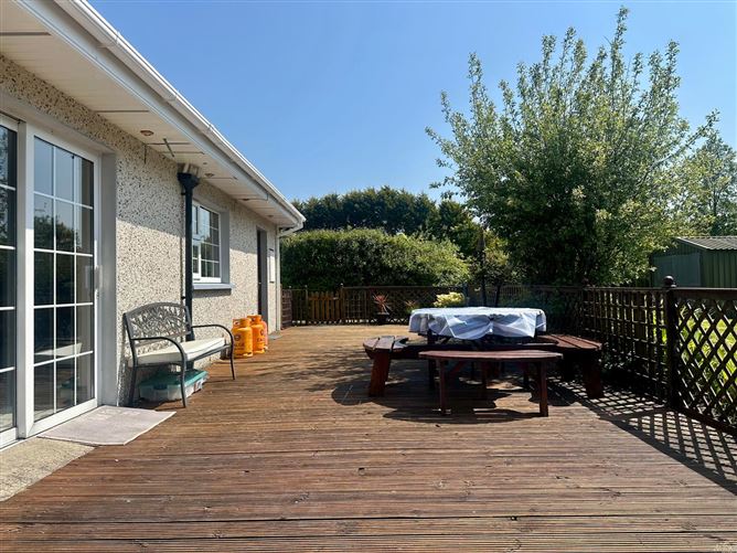 "Ross Lyng Cottage", Ford of Lyng, Rosslare Strand, Wexford
