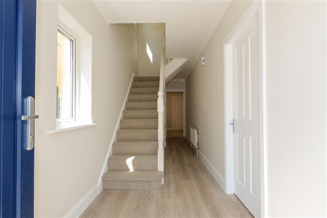 2 Garrai de Brun, Fort Lorenzo, Knocknacarra, Galway