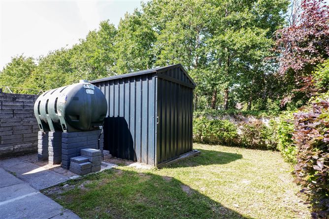 2 Garrai de Brun, Fort Lorenzo, Knocknacarra, Galway