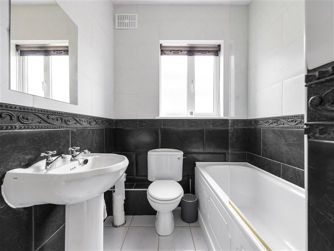 44 Laurelwood, Kilcullen, Kildare