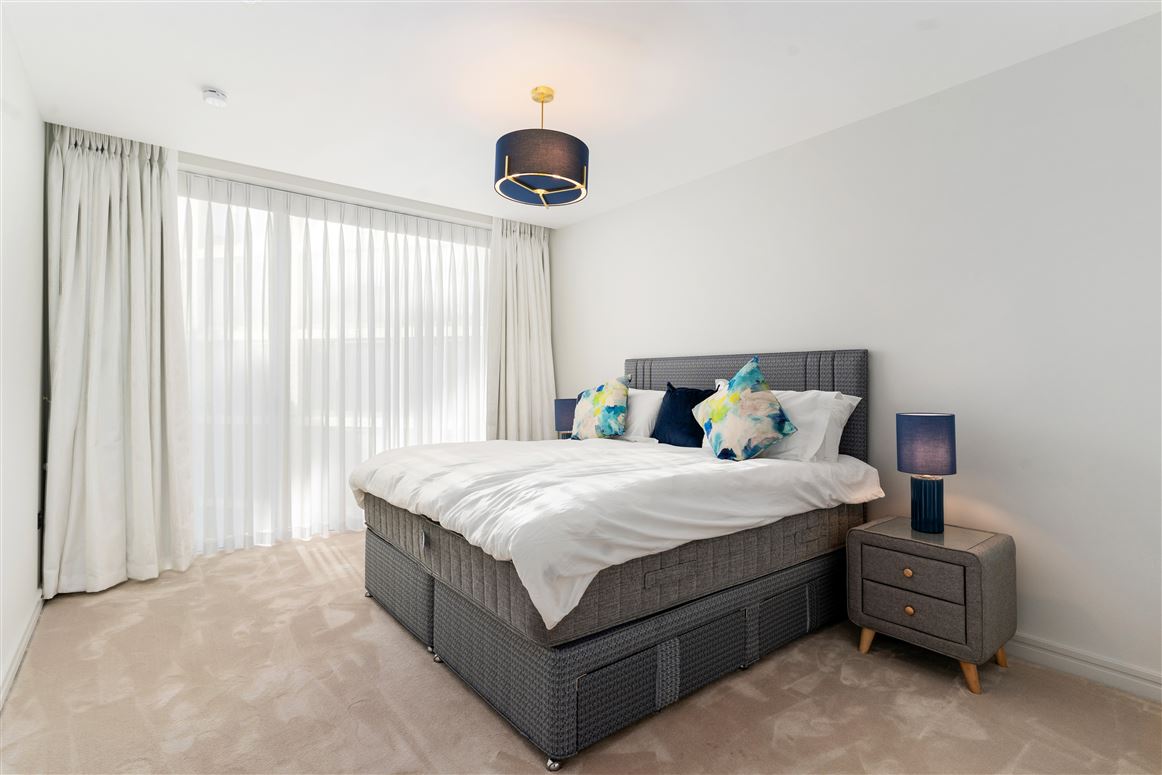 24 The Hutchins, Lansdowne Place, Ballsbridge, Dublin 4