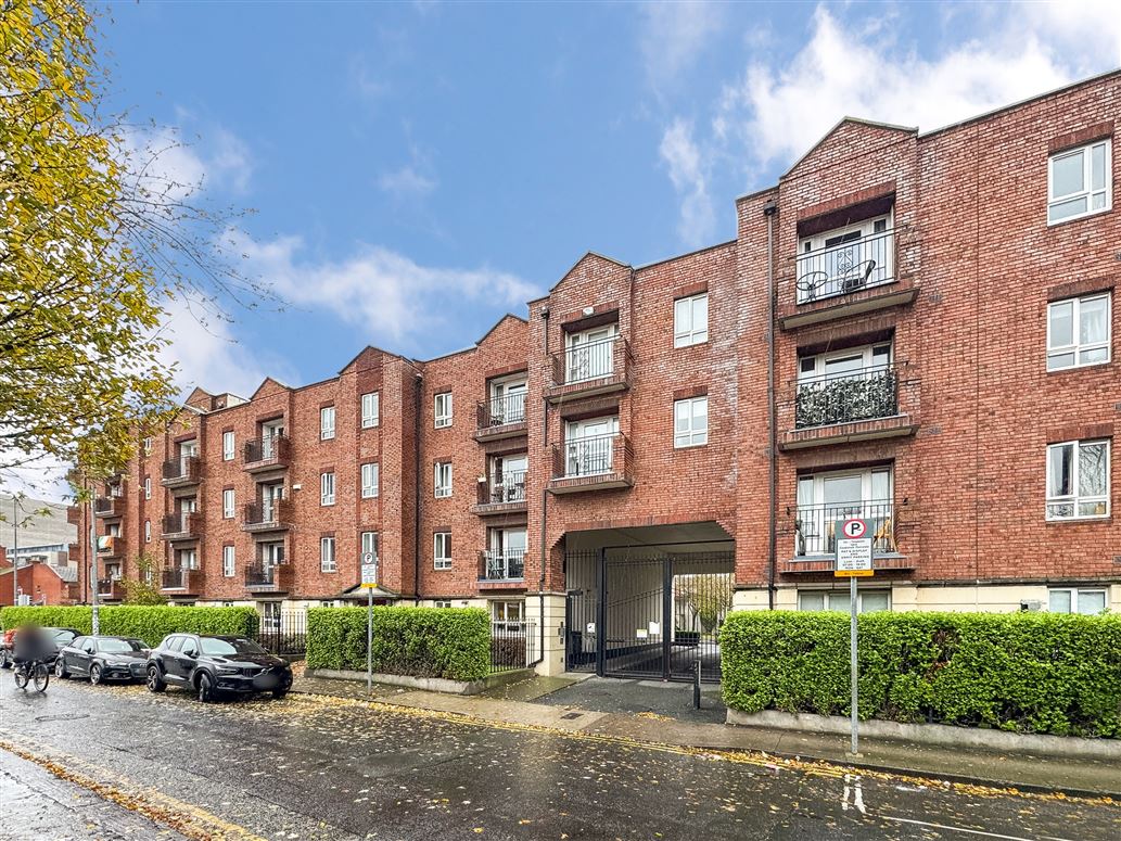 90 Trinity Square, Townsend Street, Dublin 2, Dublin, D02C795