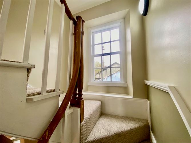 8 Bridge Street, Ramelton, Donegal