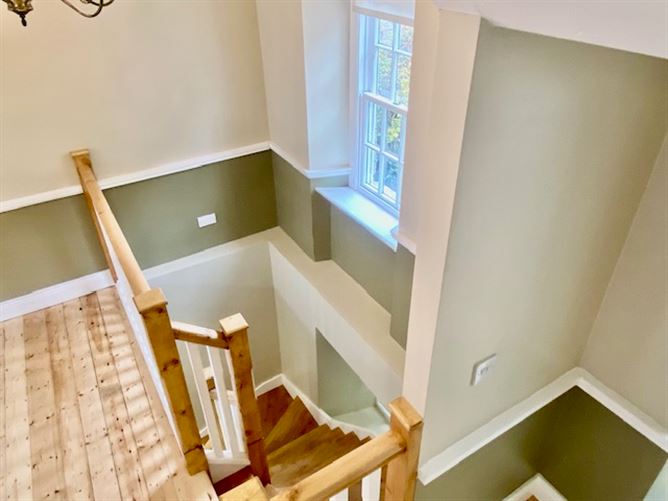 8 Bridge Street, Ramelton, Donegal