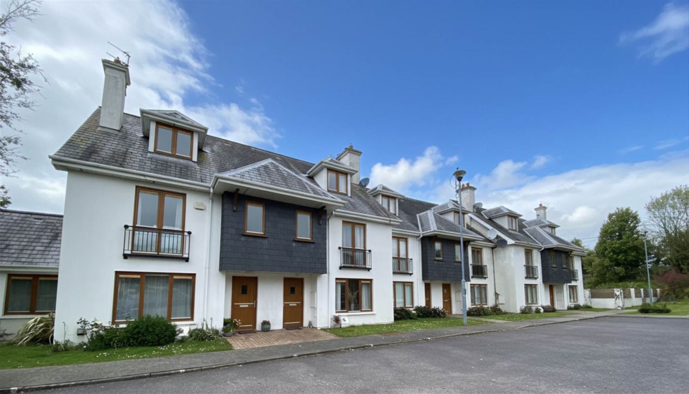 5 Admiral`s Walk, Kinsale, County Cork