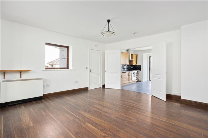 Photo 10 of 18 — 6 Ardevan Court, Monasterevin, Co. Kildare