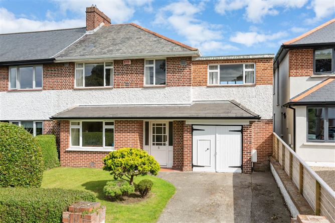 5 Hyde Park Avenue, Blackrock, Co. Dublin