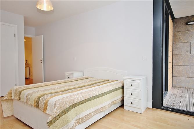 26 Horan Hall, Belgard Square, Tallaght, Dublin 24