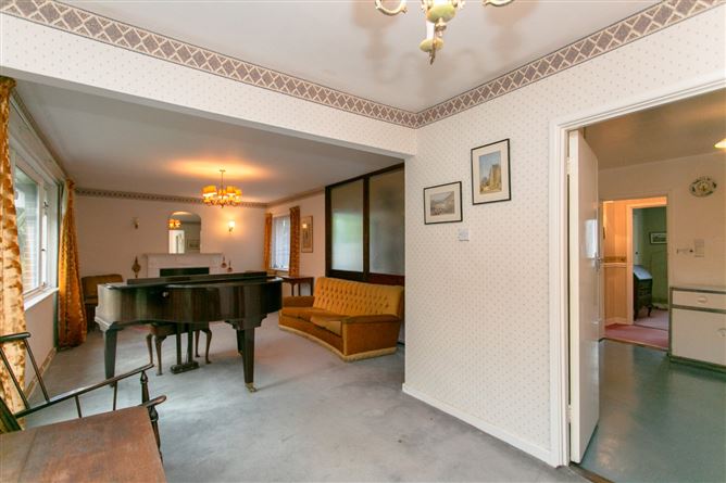 20 Fosters Avenue, Mount Merrion, Co. Dublin