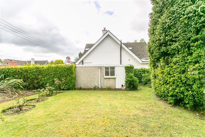 20 Fosters Avenue, Mount Merrion, Co. Dublin