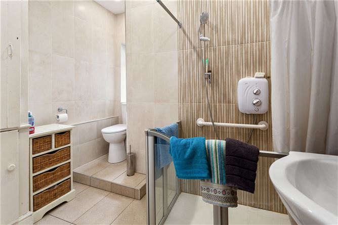 2 Dromard Terrace, Sandymount, Dublin 4