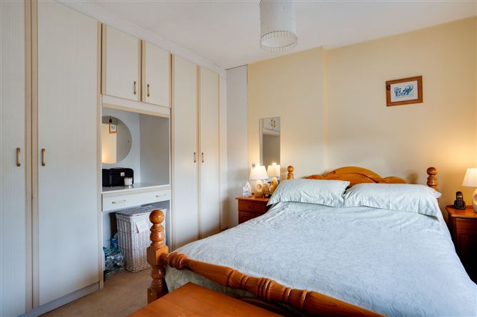 17 Rye River Crescent, Leixlip, Co. Kildare