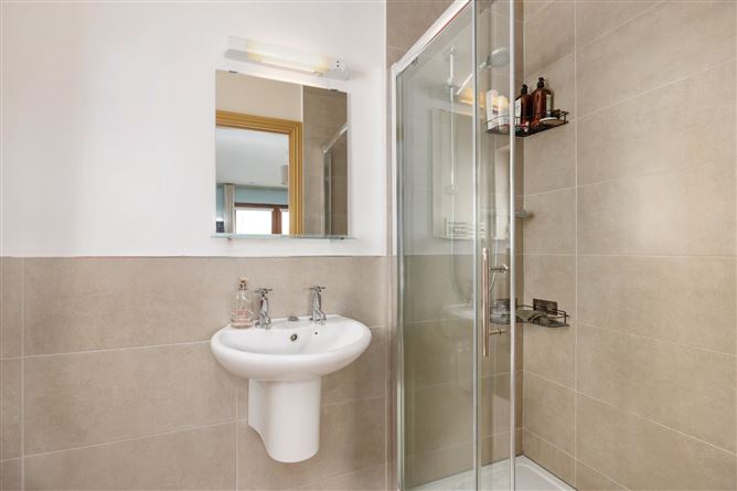 10 Aughrim Hall, Aughrim, Co. Wicklow