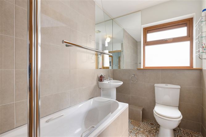 10 Aughrim Hall, Aughrim, Co. Wicklow