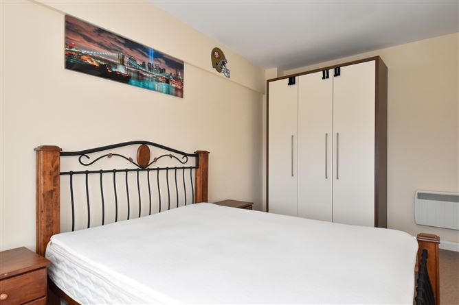 65 Caiseal Cam, Roscam, Galway