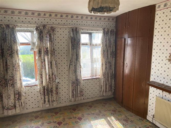 33 St Macartans Villas, Carrickmacross, Monaghan