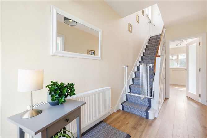 4 Eaton Wood Avenue, Shankill, Dublin 18