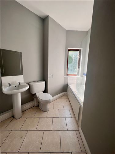 2 Swan Place, Aston Green, Aston Village, Drogheda, Louth